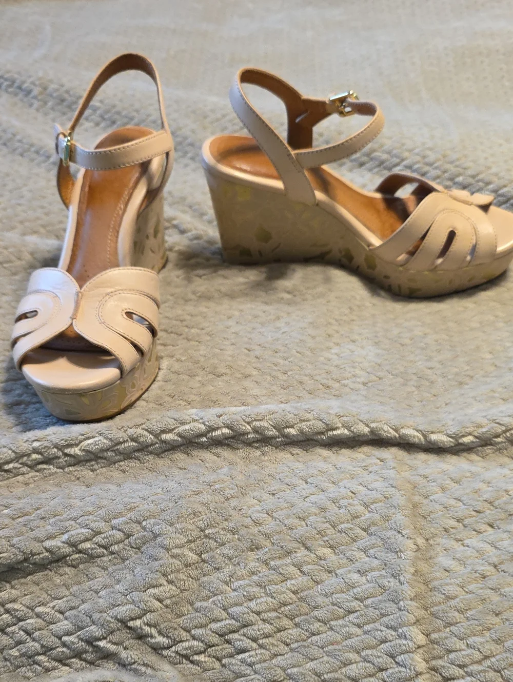 Clarks Cream/Tan Floral Wedge Sandals with Ankle Strap